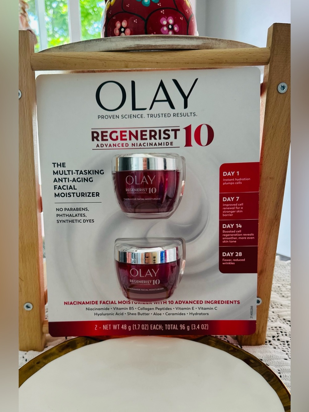 OLAY Regenerist 10 Niacinamide Moisturizer Duo - Red and Silver